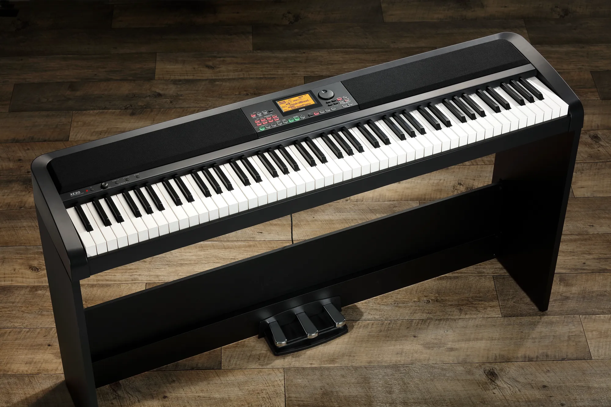 XE20SP Digitalpiano mit Ständer