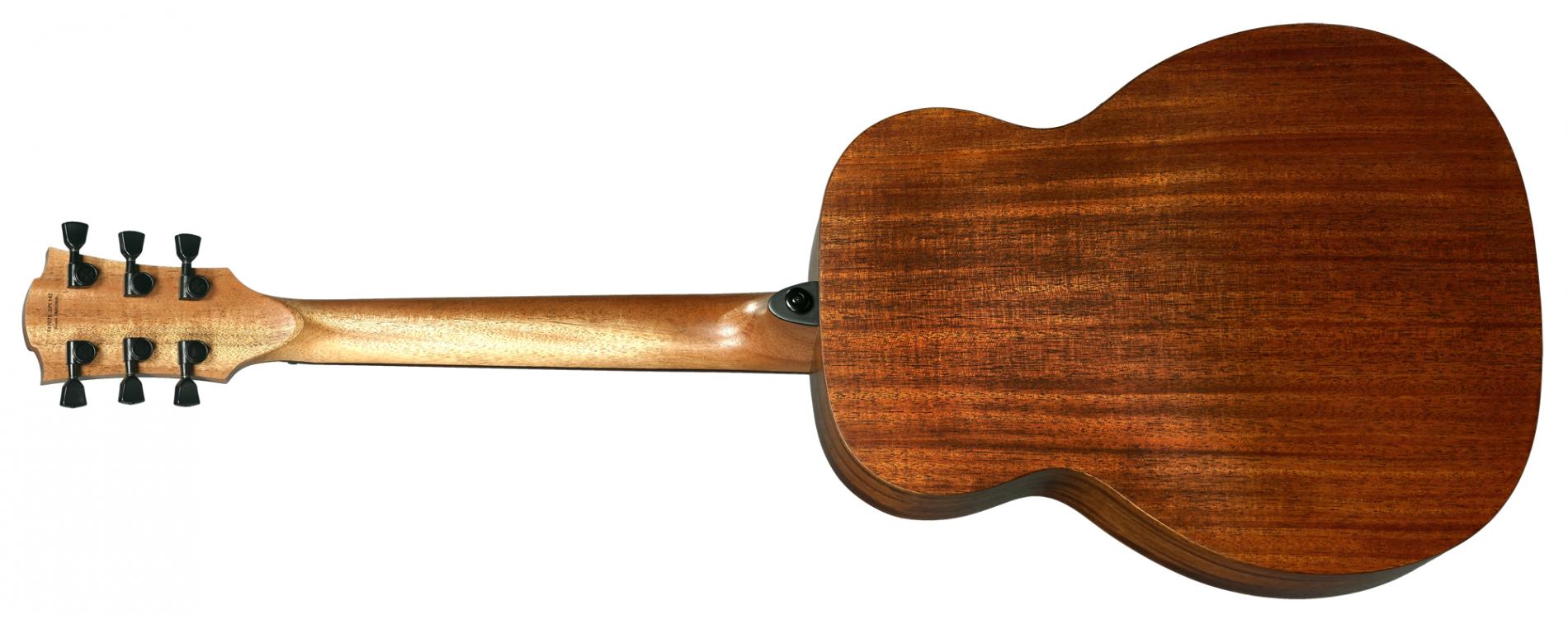 Reisegitarre mit Pickup und massiver Zederndecke