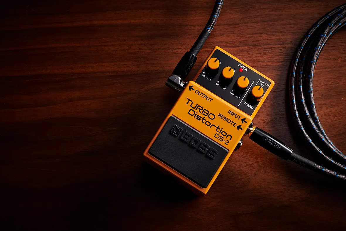 DS-2 Distortion Fußpedal